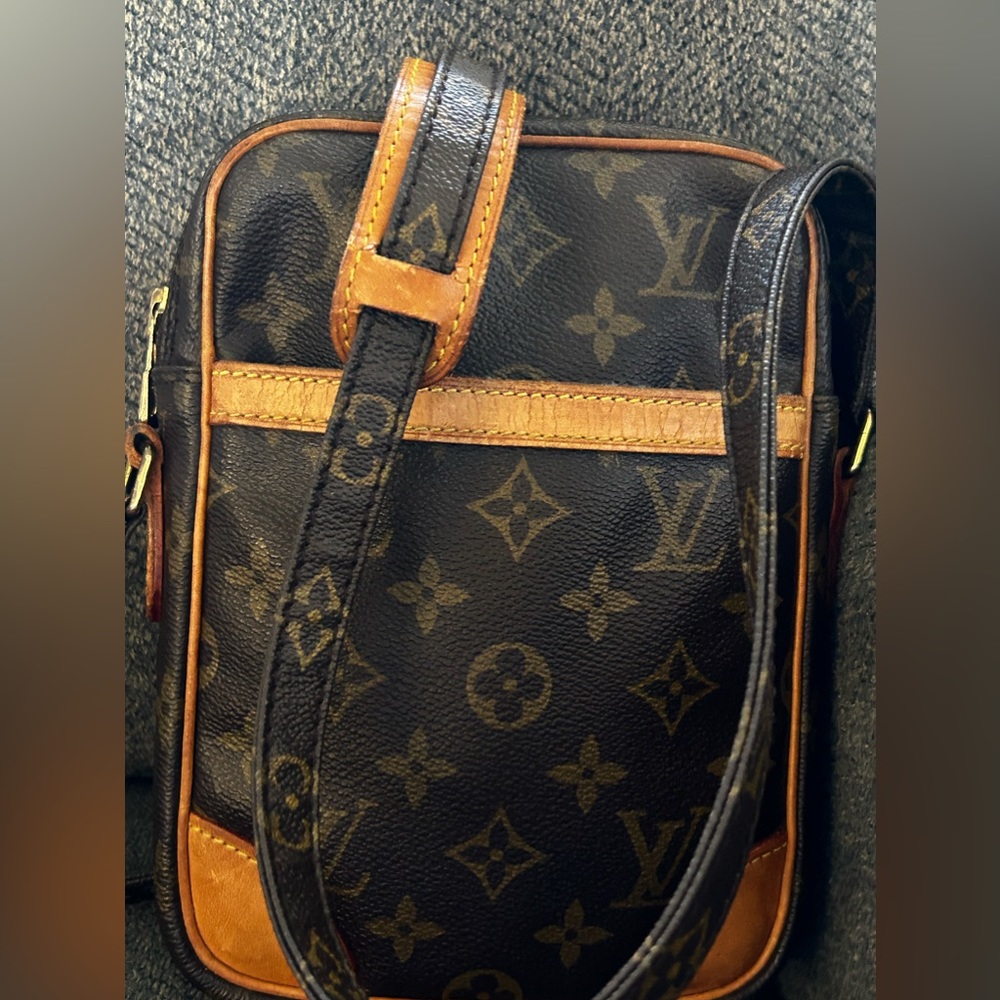 SOLD SOLD SOLD. No longer available. - Picture 3 of 16